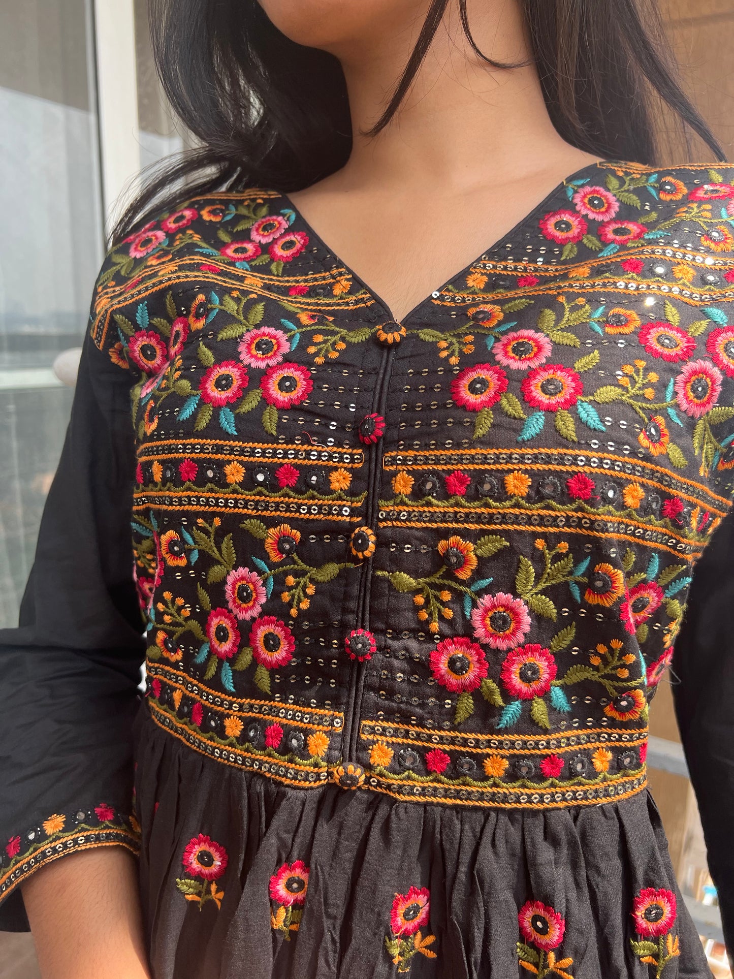 Dress/Frock/Aline