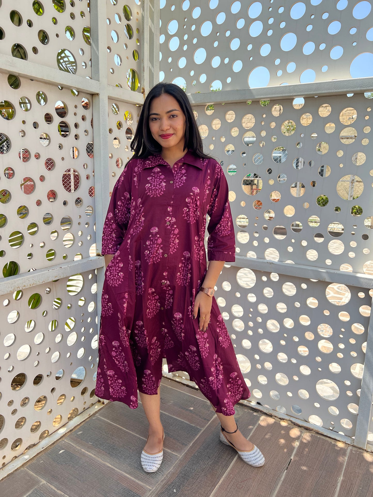 Dress/Frock/Aline