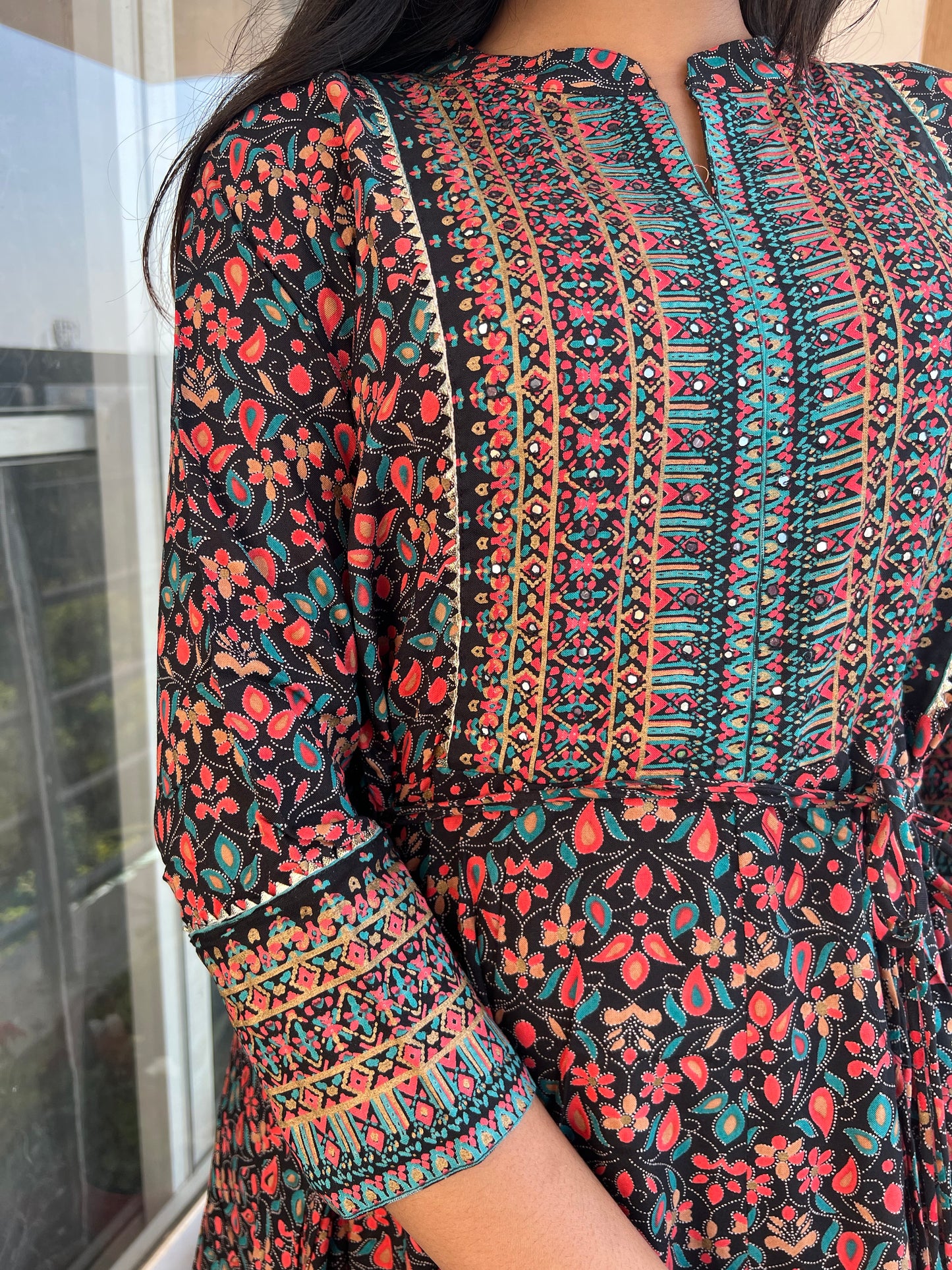 Dress/Frock/Aline