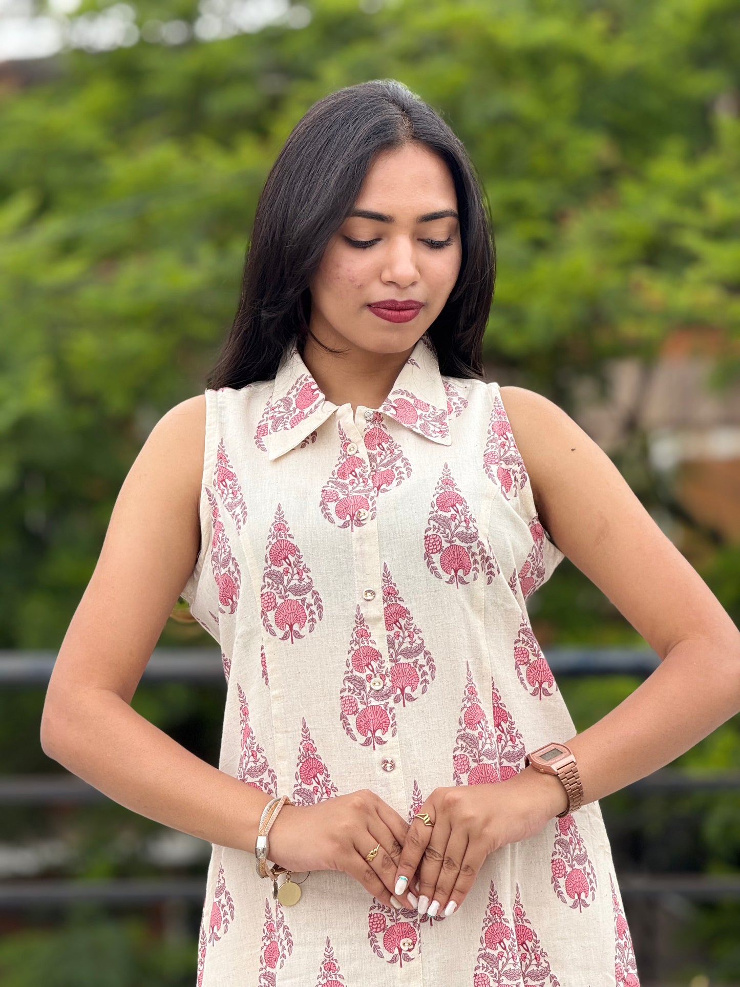Dress/Frock/Aline