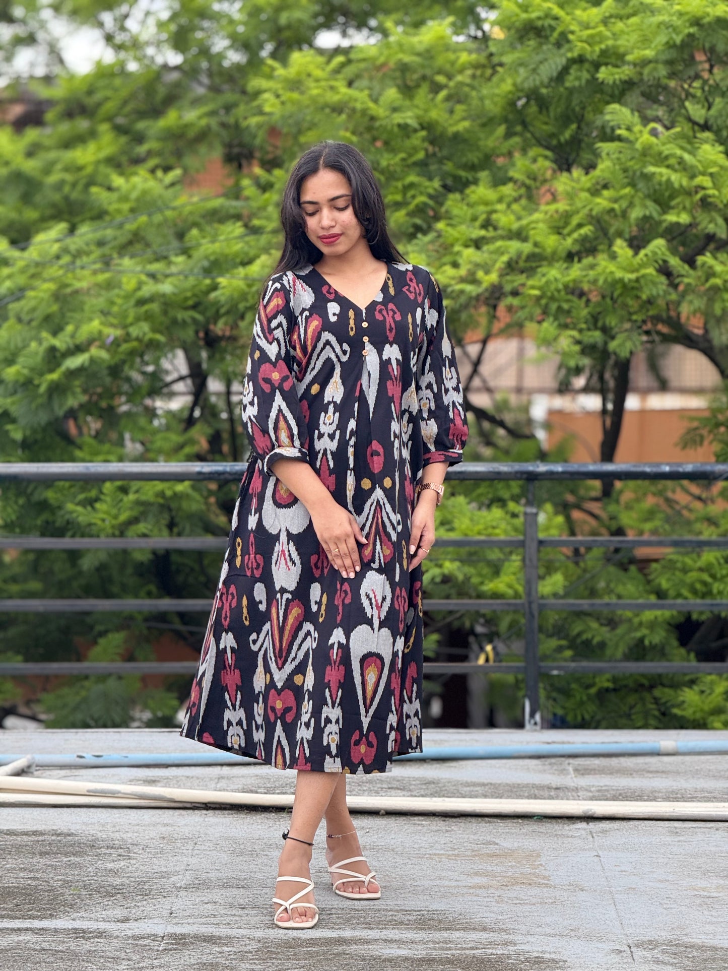 Dress/Frock/Aline