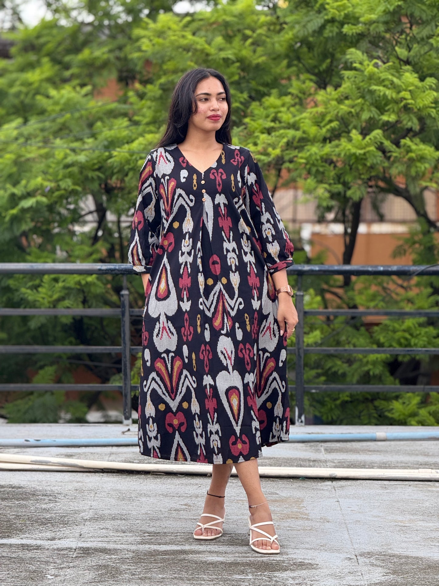 Dress/Frock/Aline