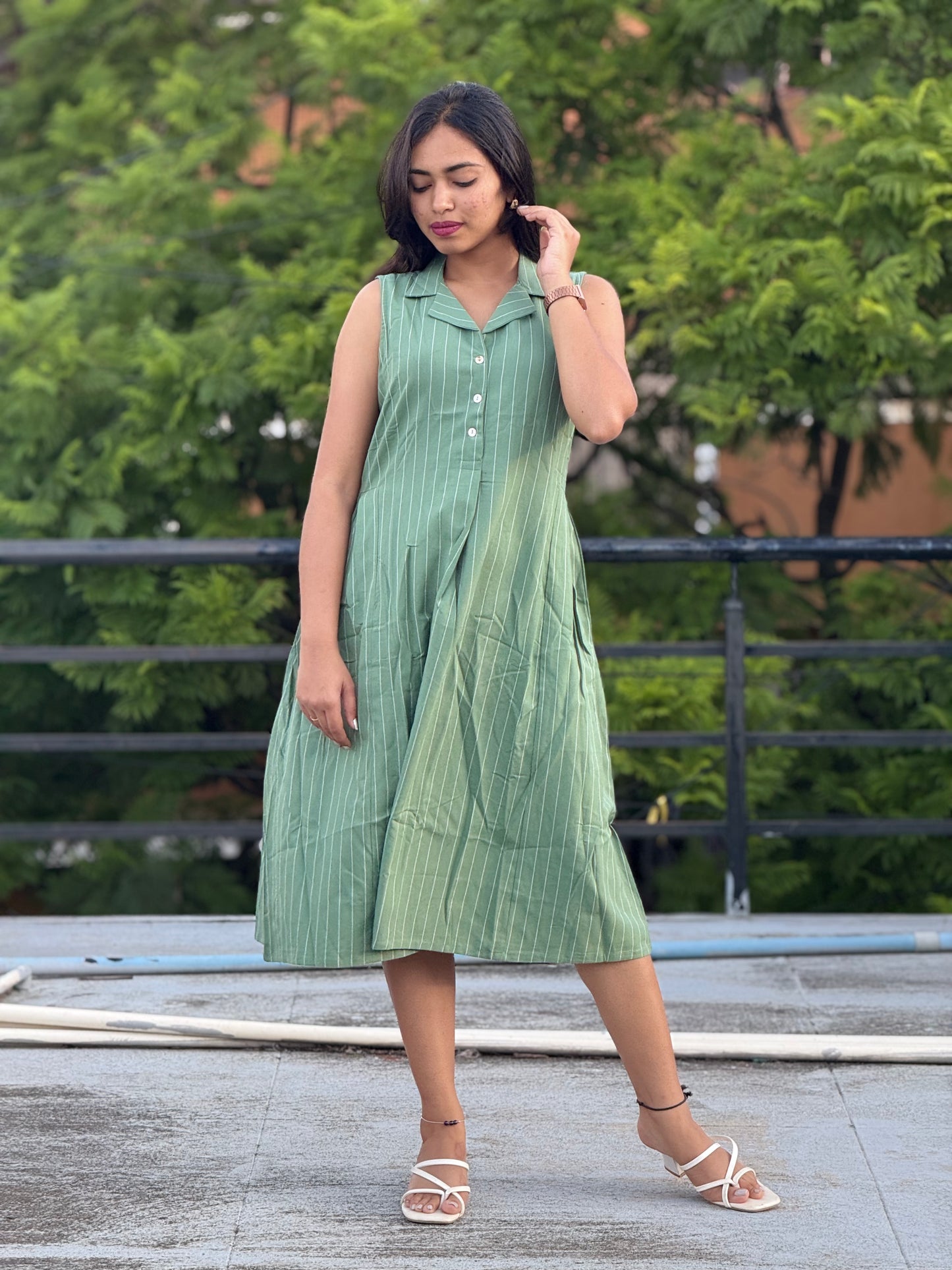 Dress/Frock/Aline