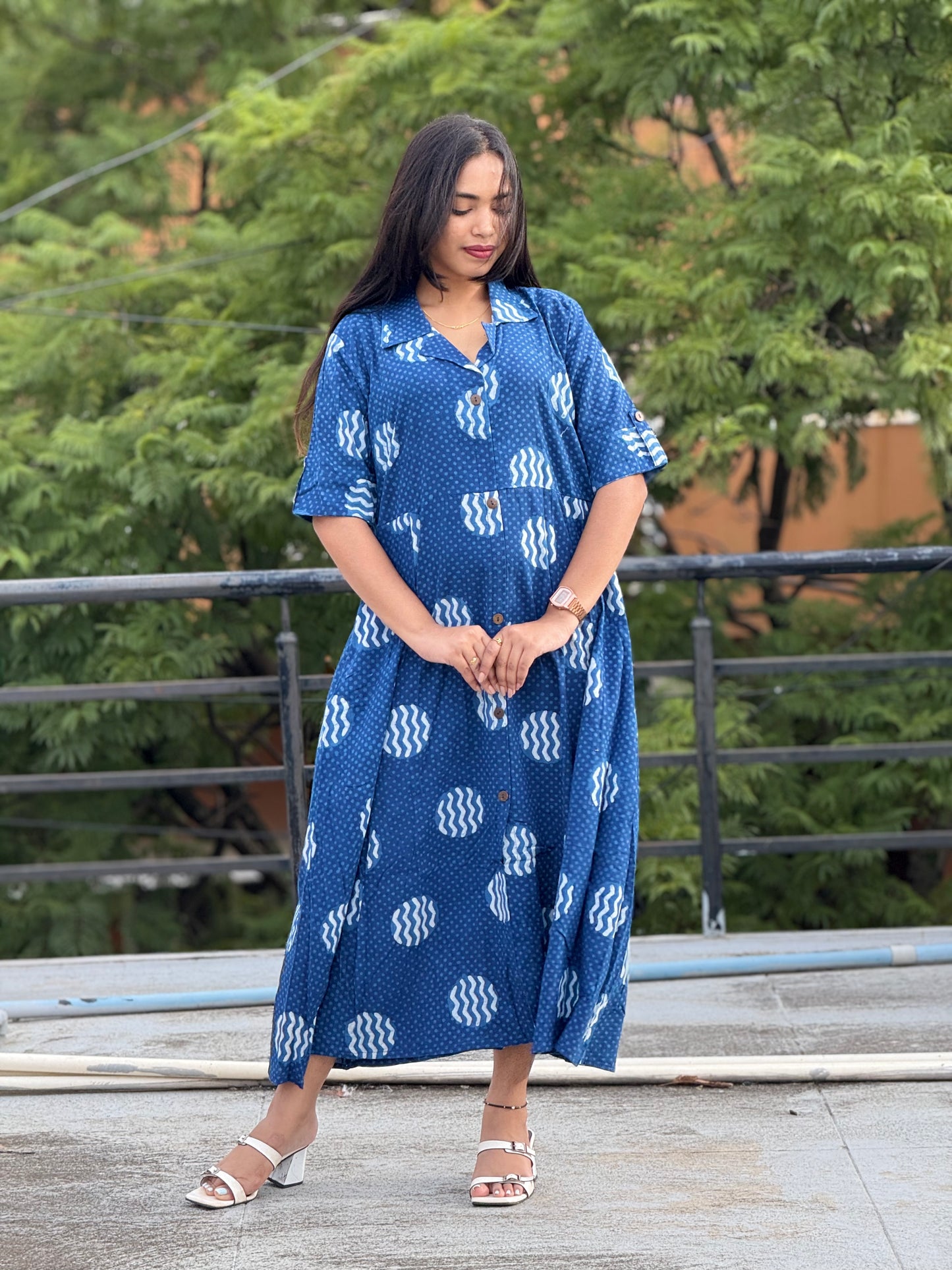 Dress/Frock/Aline