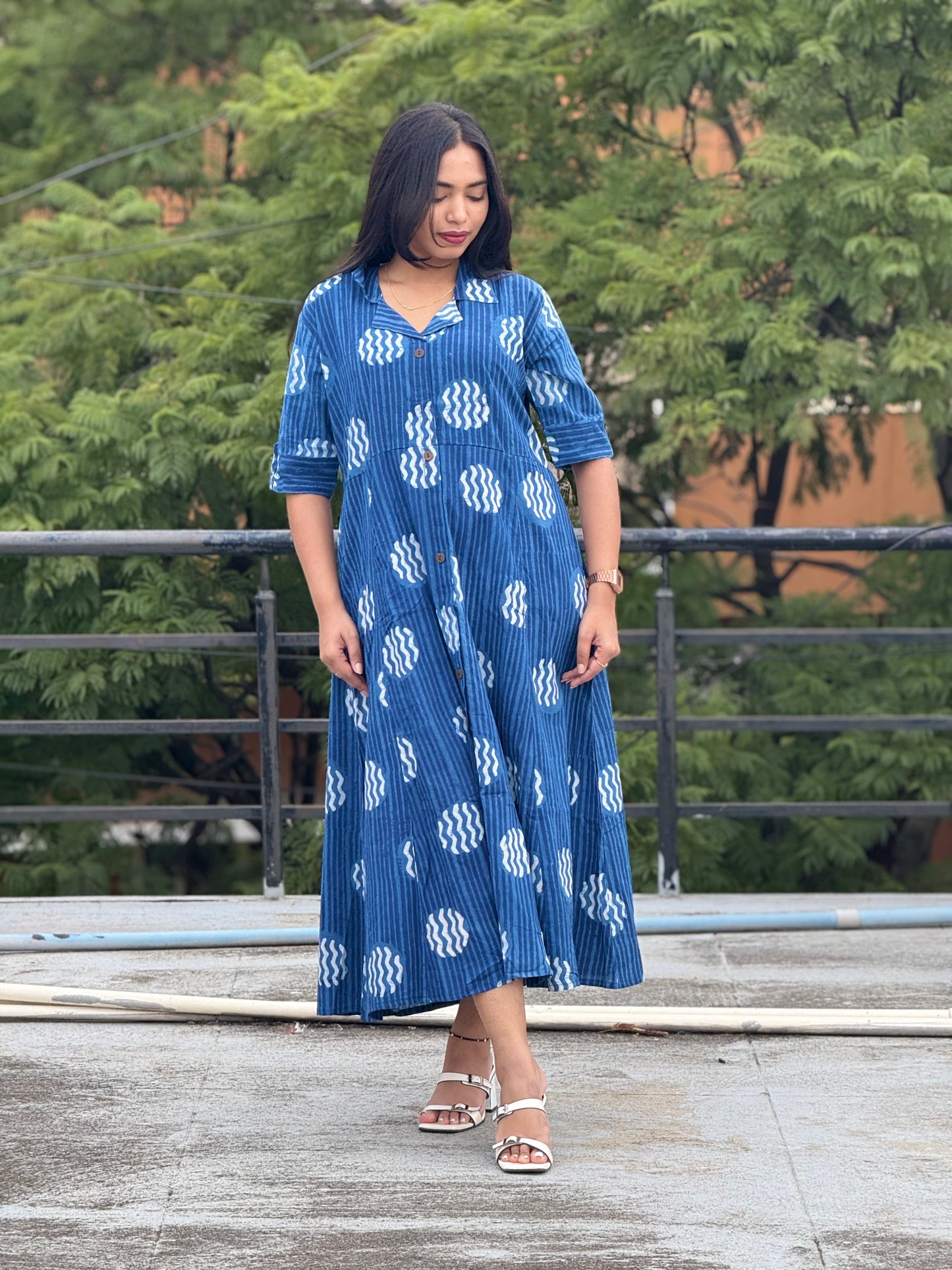 Dress/Frock/Aline
