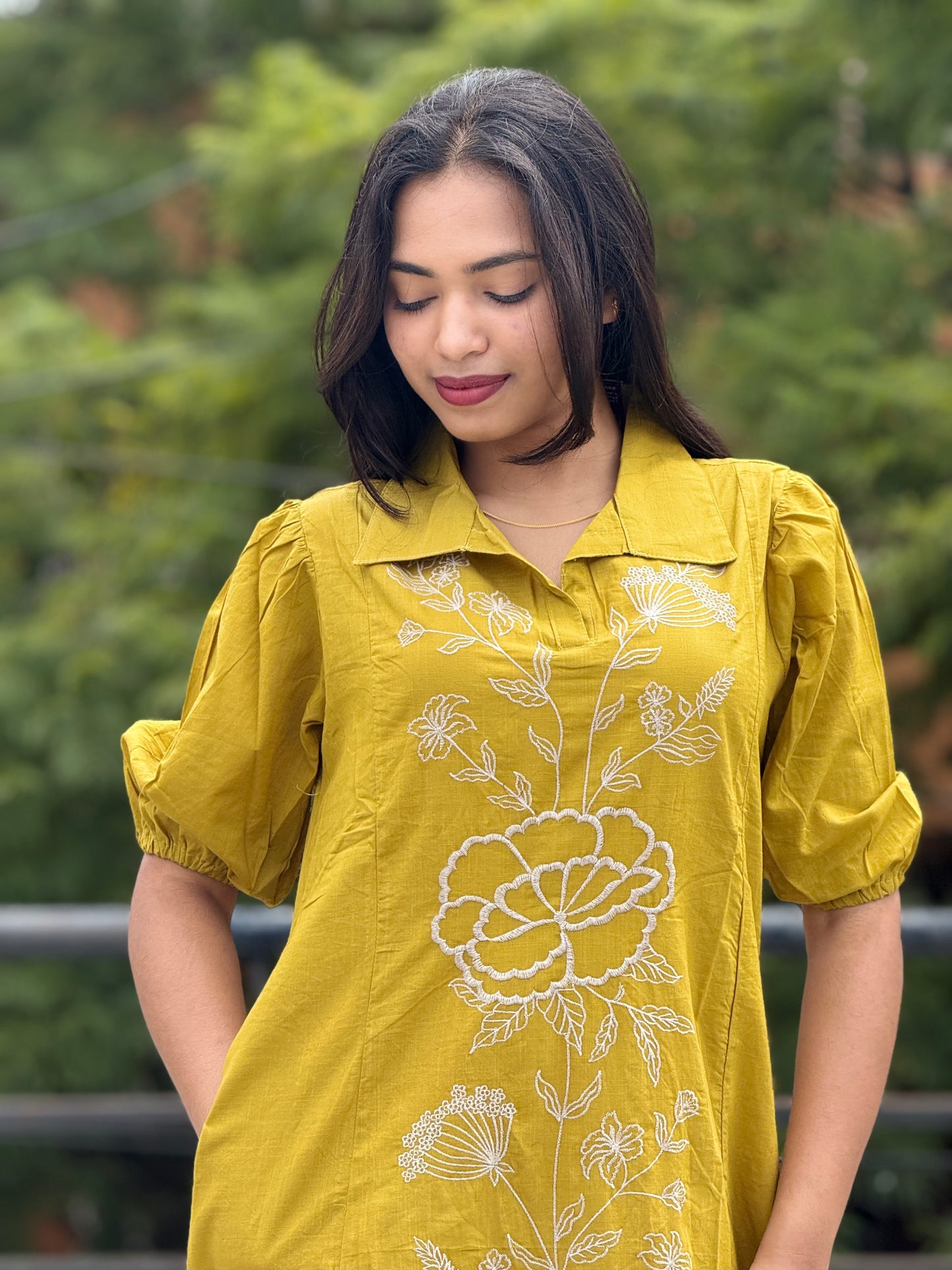 Dress/Frock/Aline