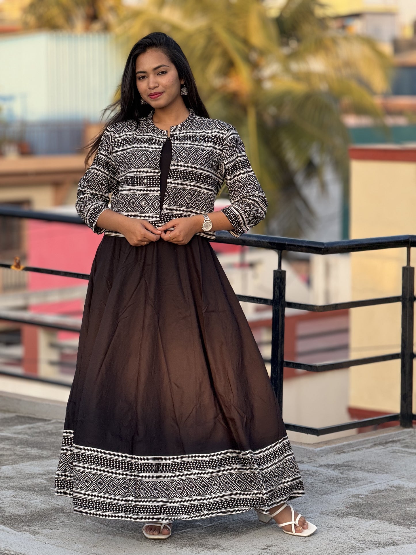 Dress/Frock/Aline