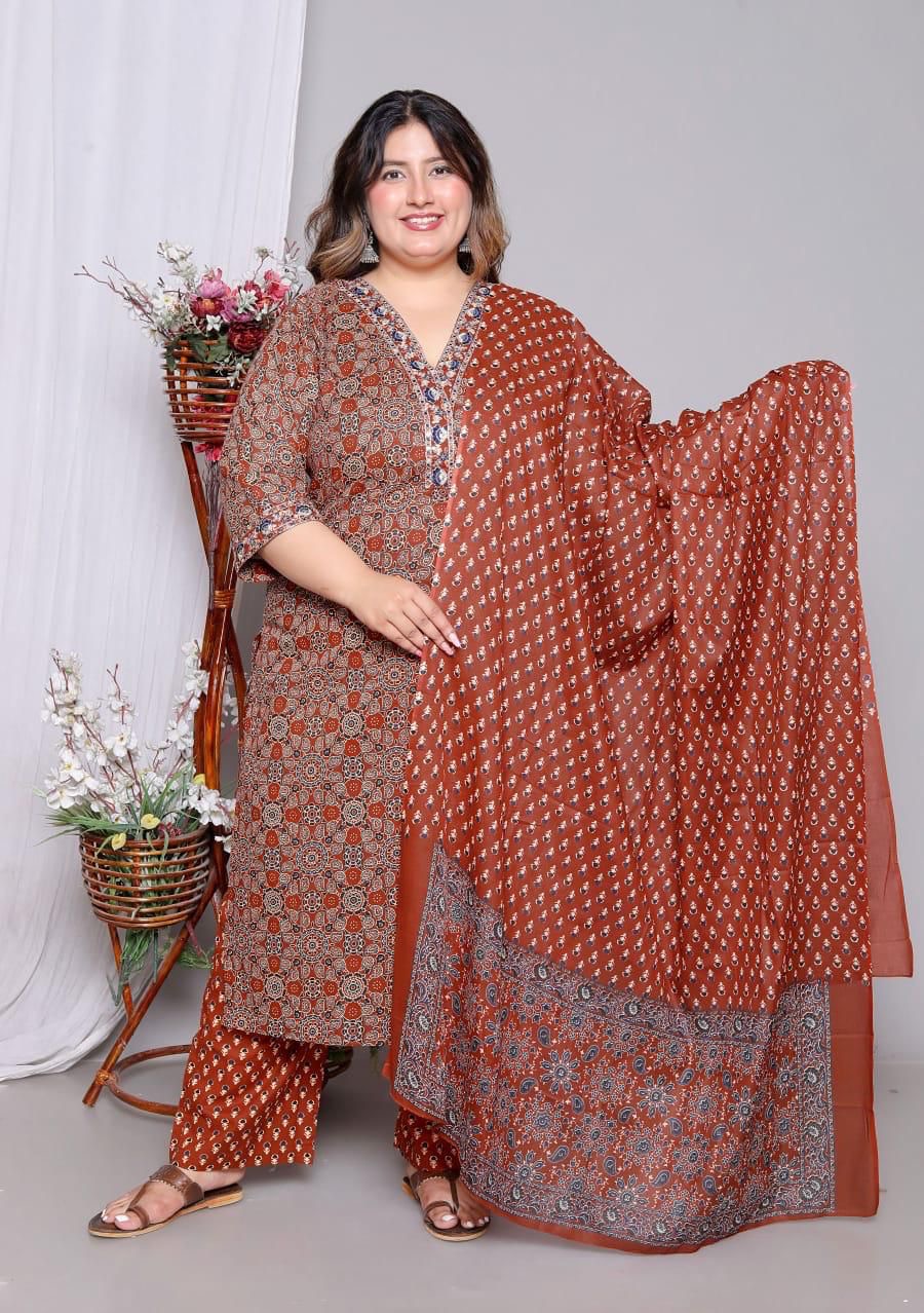 Plus Size Suit Set