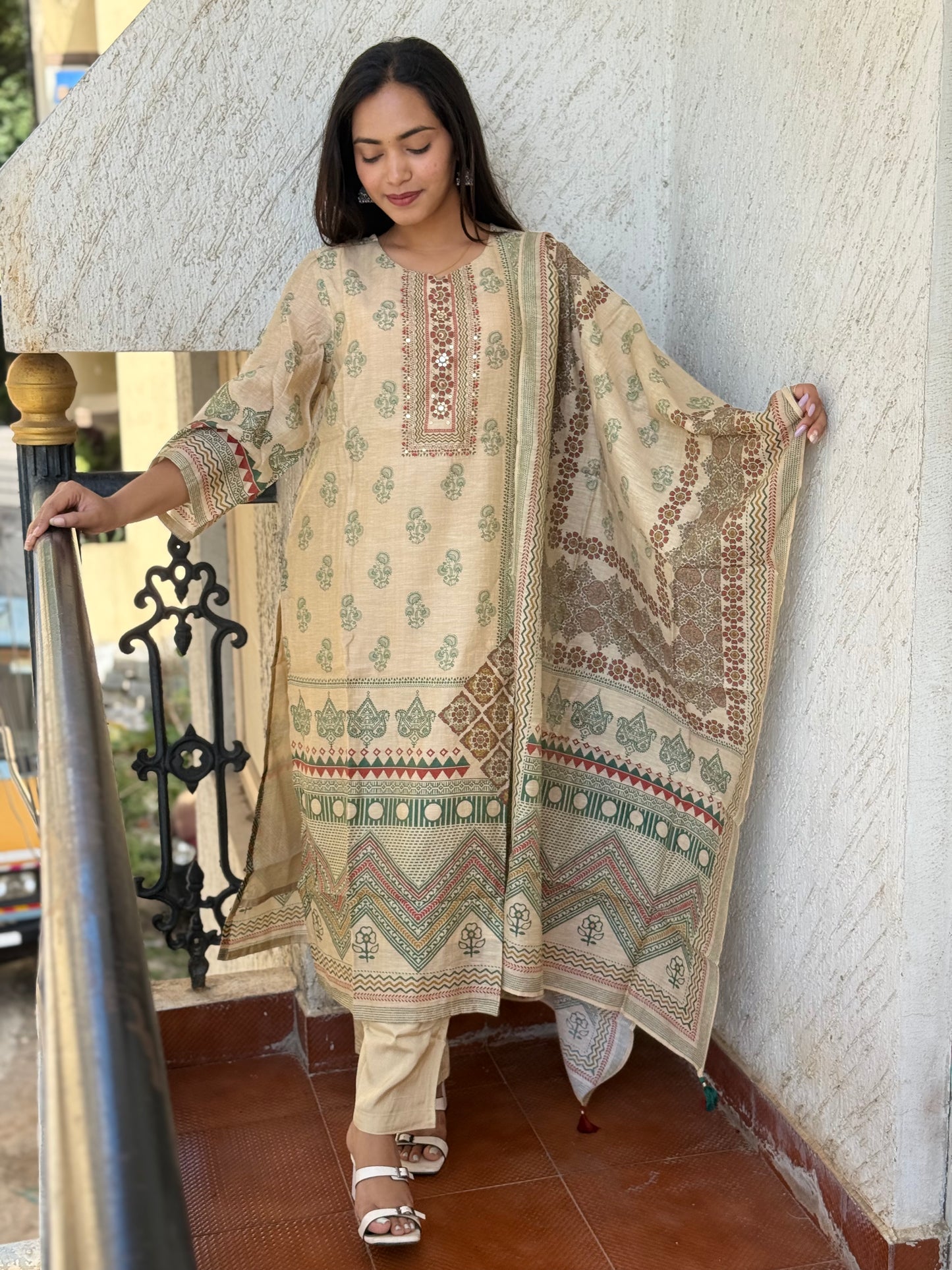 Party Wear Suit Set