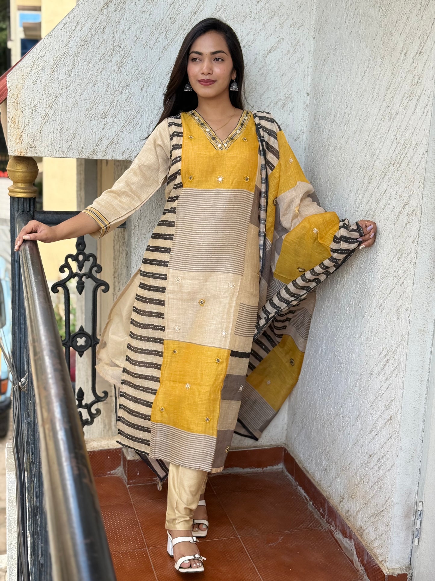 Party Wear Suit Set