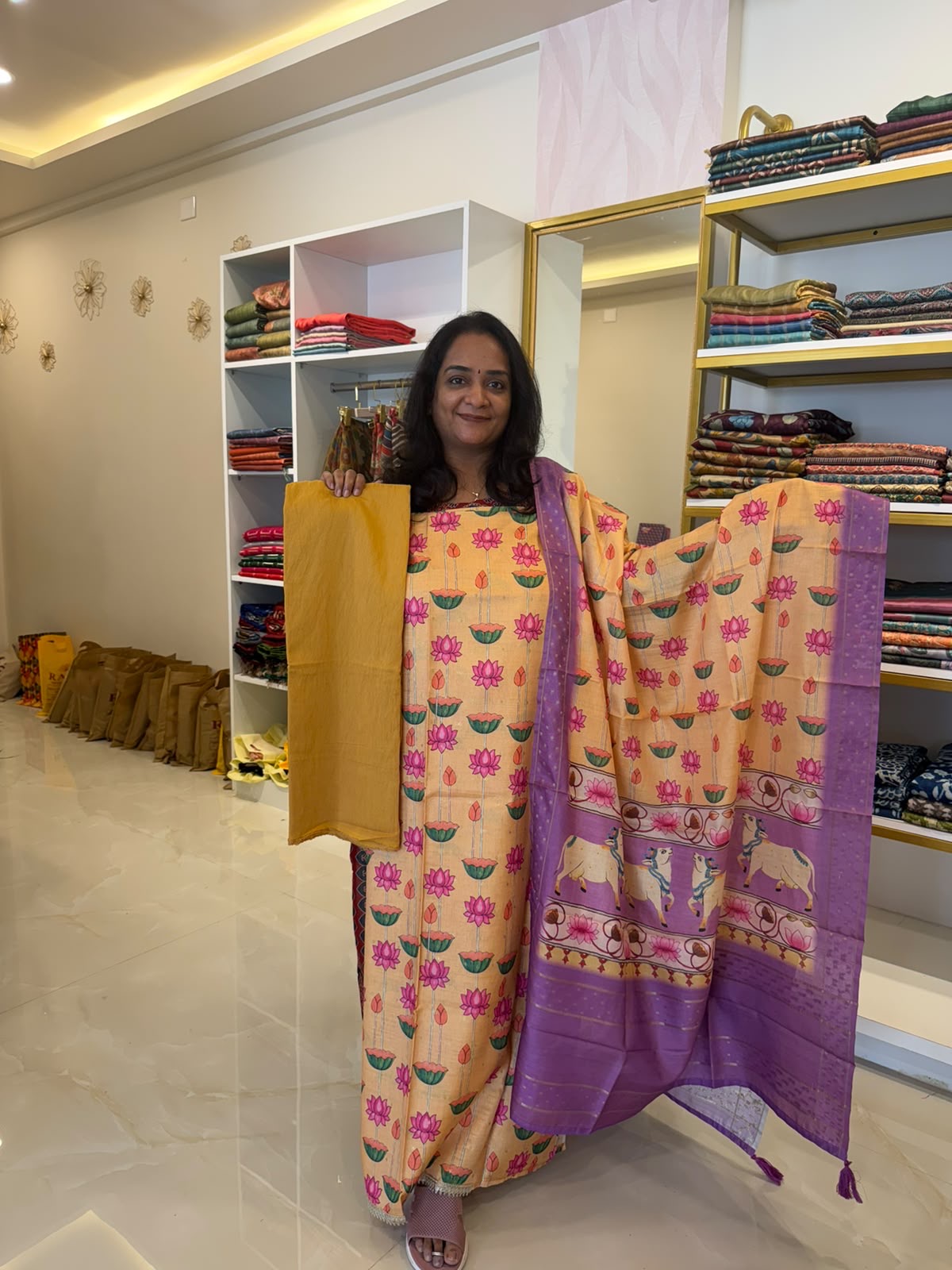 Unstiched Dress Material