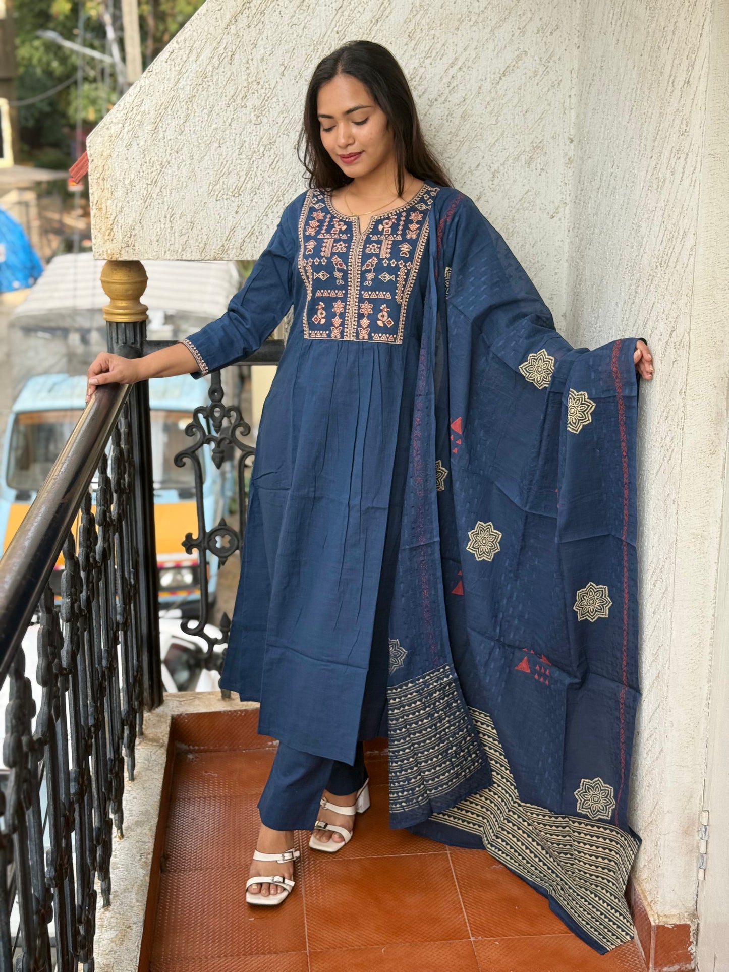 Cottpn Suit Set