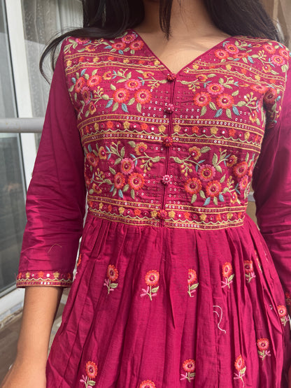 Dress/Frock/Aline
