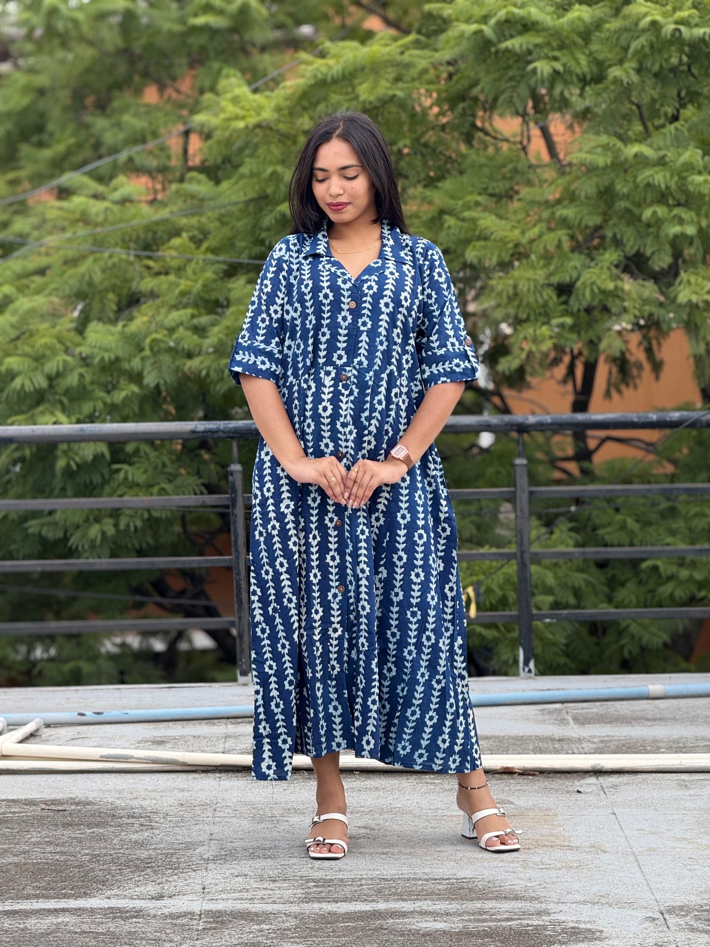 Dress/Frock/Aline