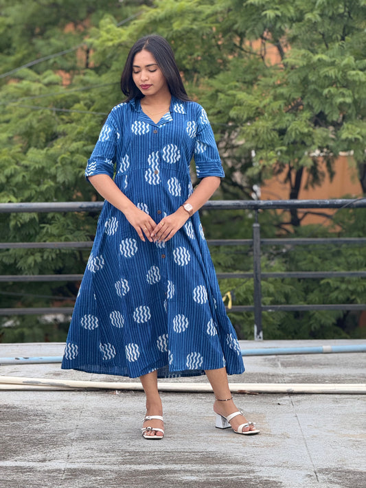 Dress/Frock/Aline