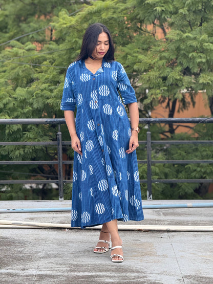 Dress/Frock/Aline