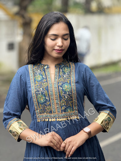 Dress/Frock/Aline