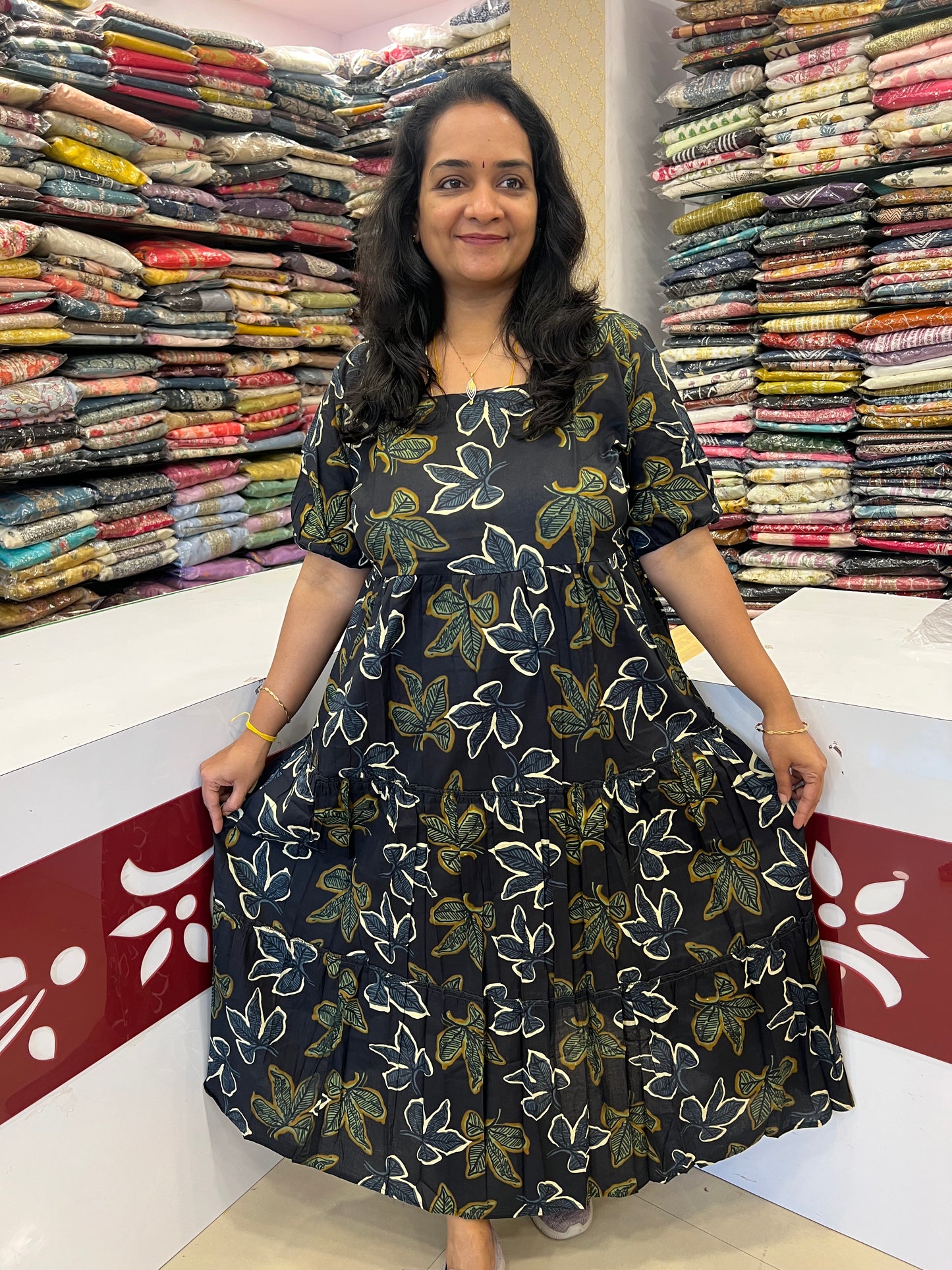 Dress/Frock/Aline