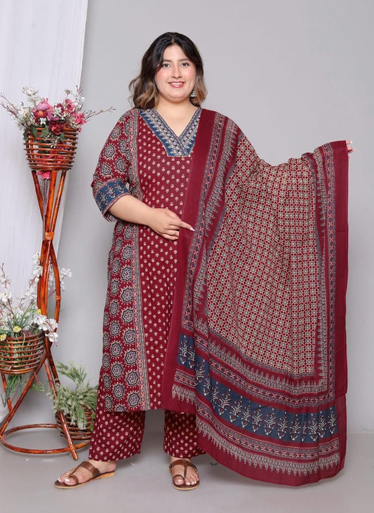 Plus Size Suit Set