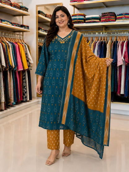 Plus Size Suit Set