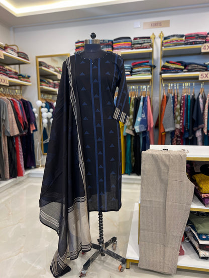 Plus Size Suit Set