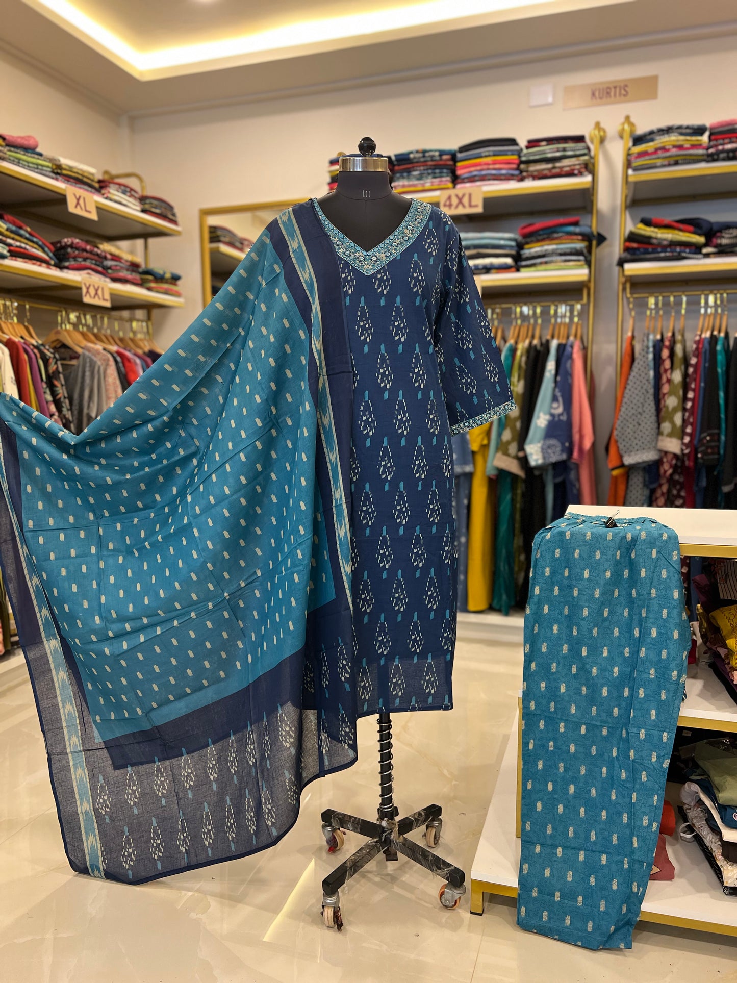 Plus Size Suit Set