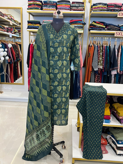 Plus Size Suit Set