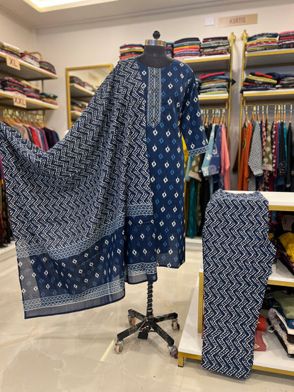 Plus Size Suit Set