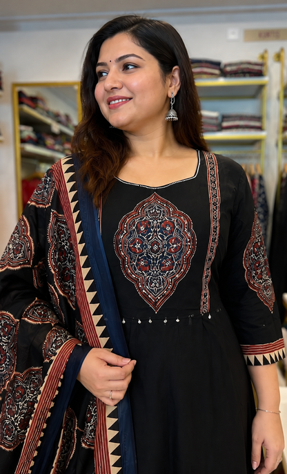 Plus Size Suit Set