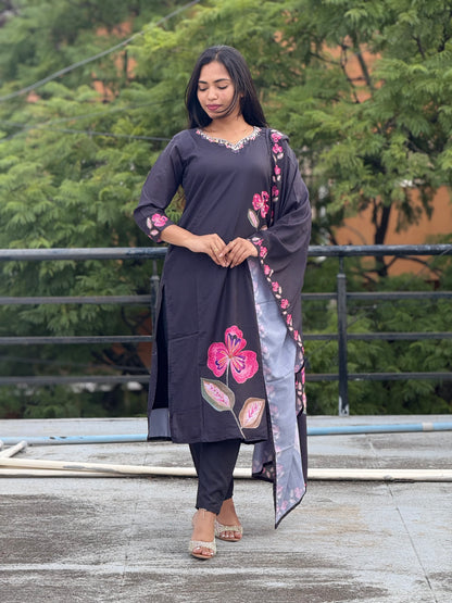 Party Wear Suit Set