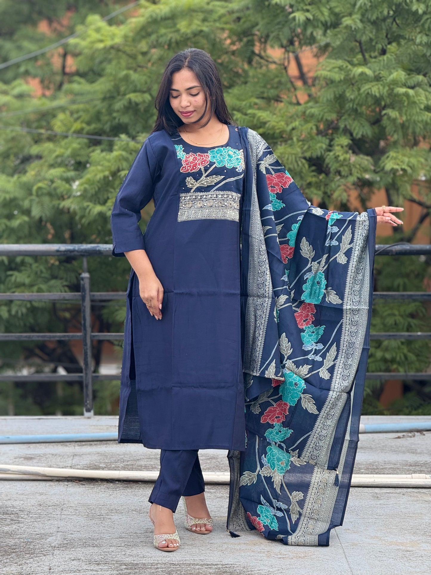Party Wear Suit Set