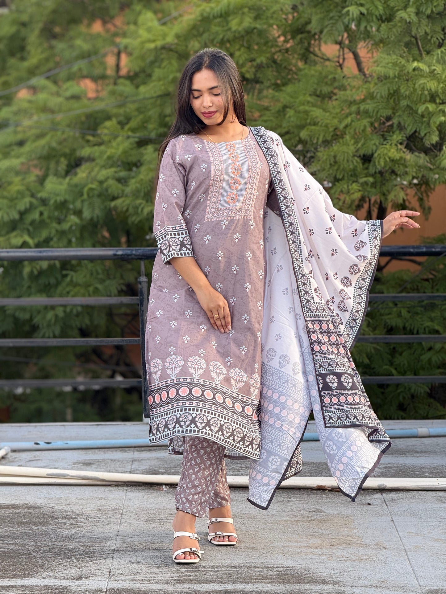 Party Wear Suit Set
