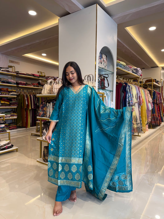 Party Wear Suit Set