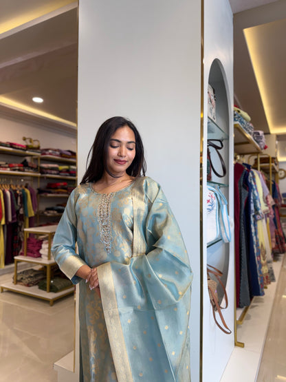 Party Wear Suit Set