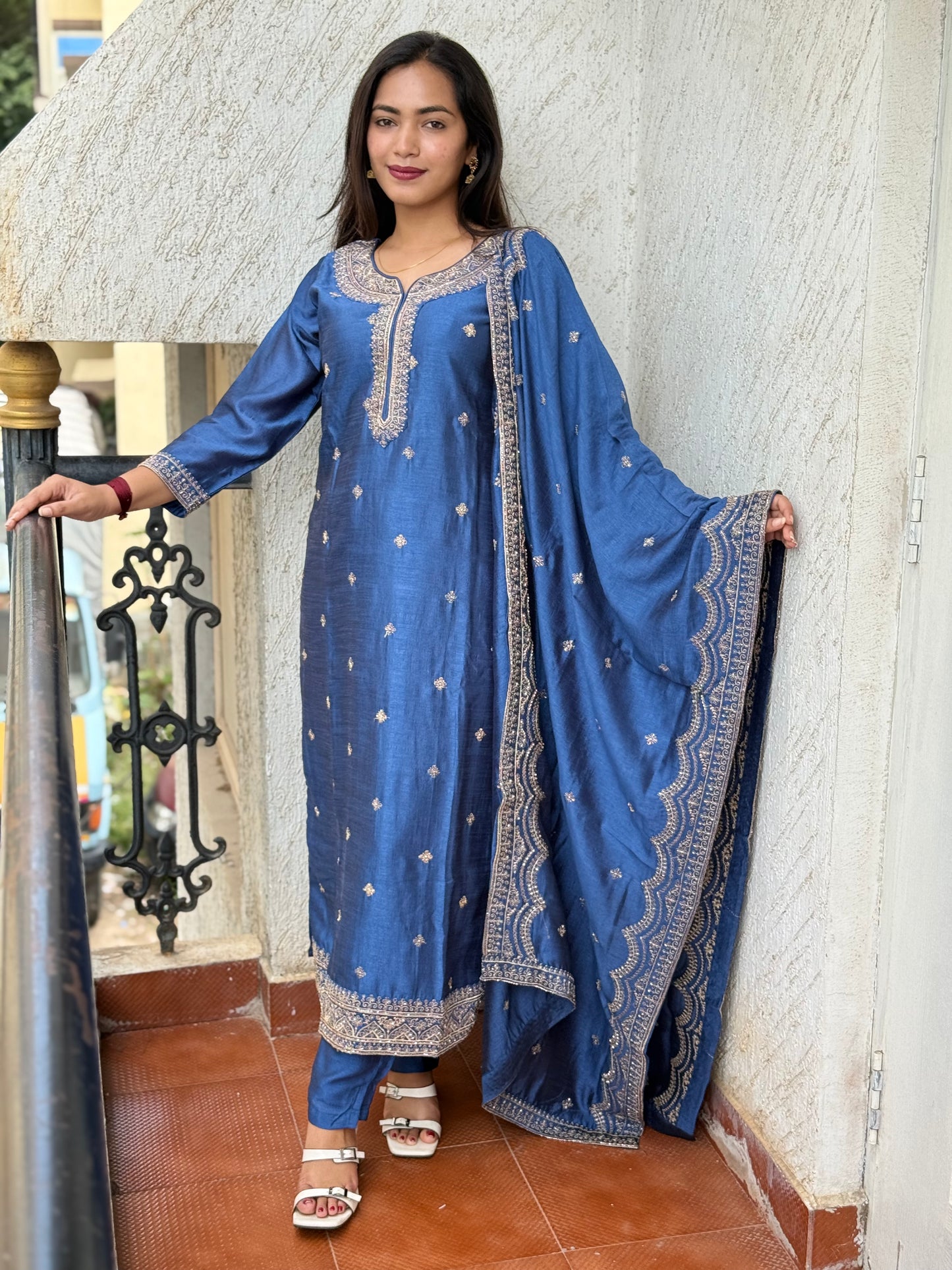Party Wear Suit Set