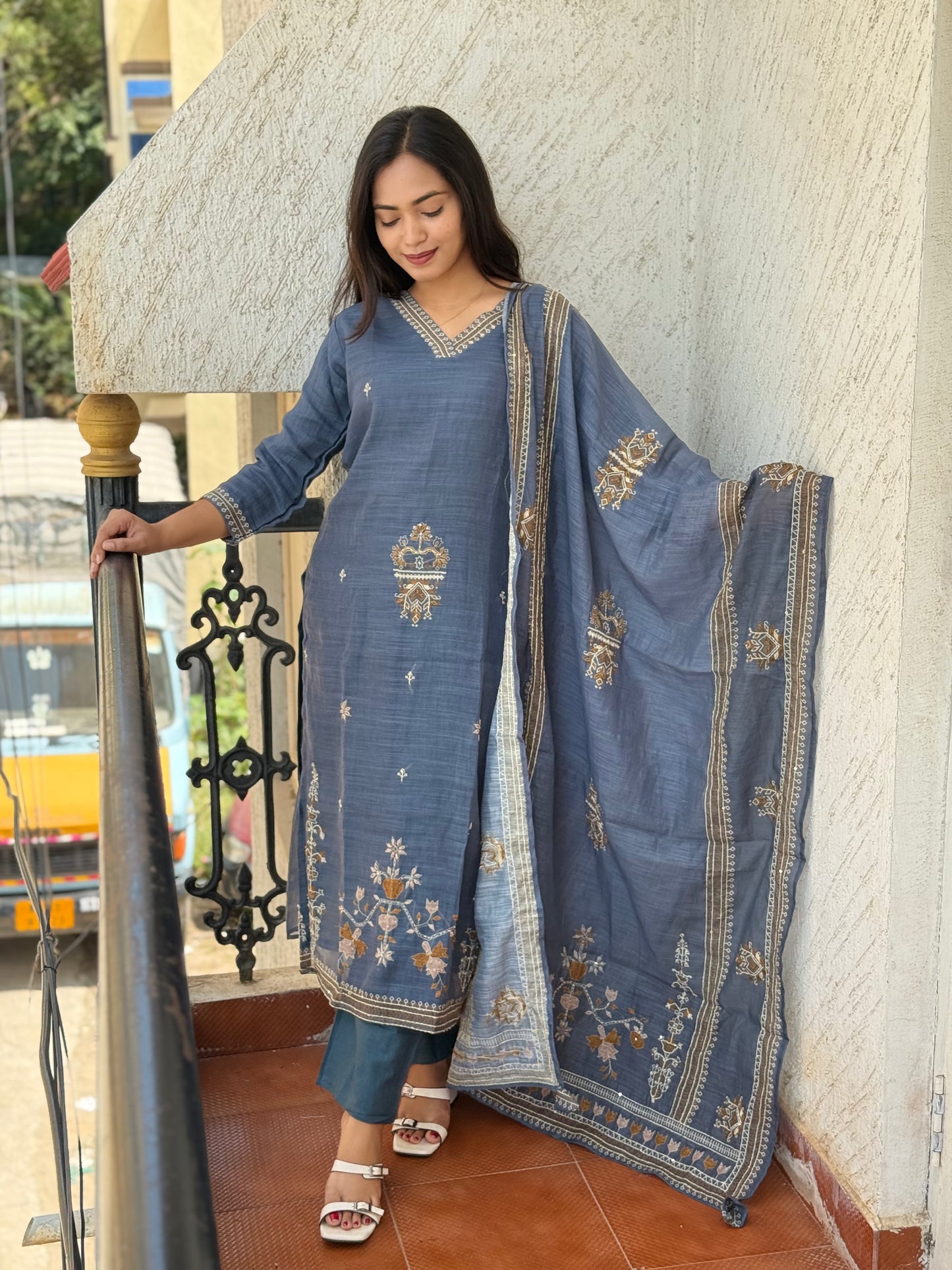 Party Wear Suit Set